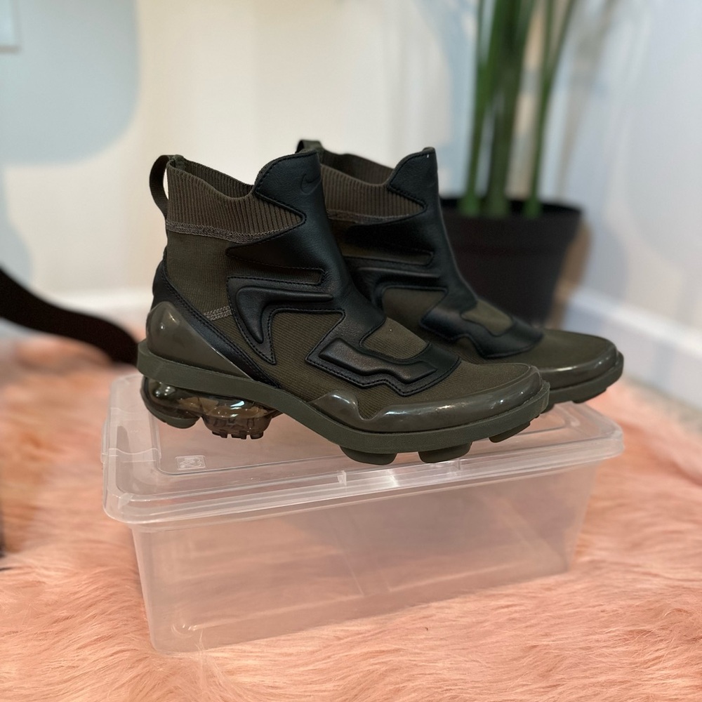 Nike Womens Air VaporMax Light II 2 Cargo Khaki/Black Size 8.5